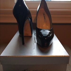 Brian Atwood 'Maniac' Pump - as seen on Victoria Beckham and Kim K